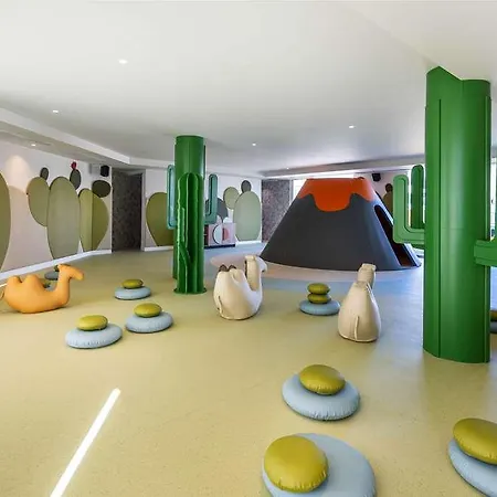 Barcelo * Playa Blanca (Lanzarote)